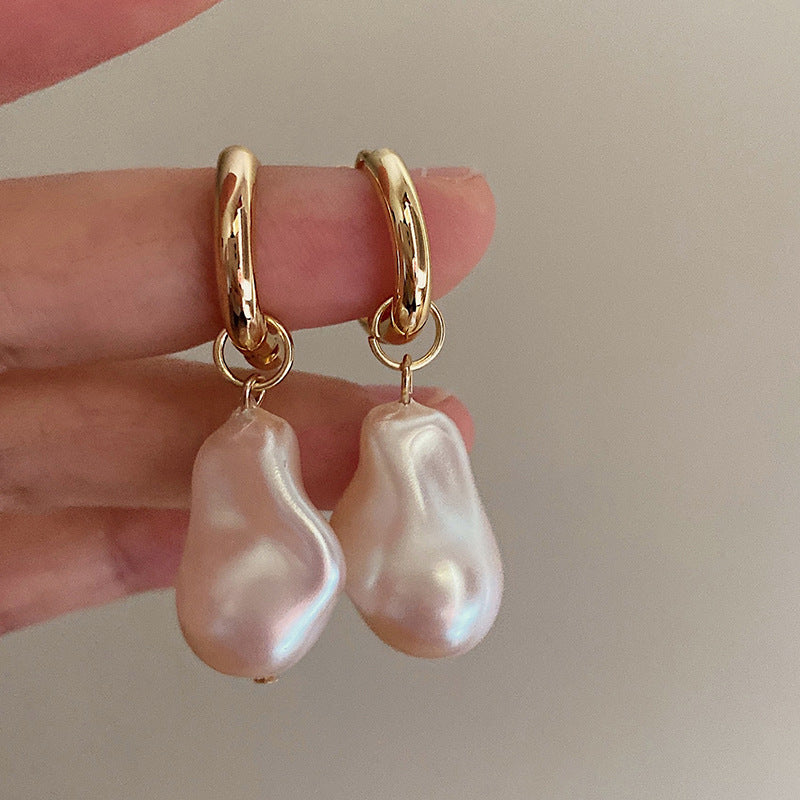 Wholesale French Vintage Baroque Pearl Water Drop Fashion Temperament Design Premium Niche Earrings Ear Buckles